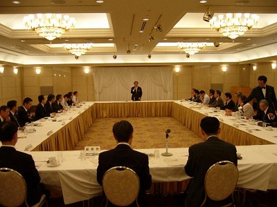 2010.5.19.jouhoutuusinkonwakai.jpg