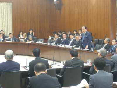 20111117総務委質問.JPG