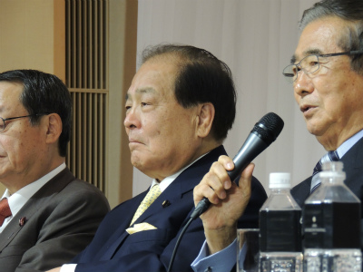 20121129日本維新の会政策記者会見1.JPG