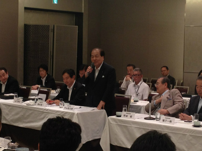 20140604コミュニティ議連ランチミーティング2.jpg