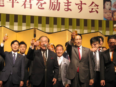 20141113参議院議員川田龍平君を励ます会2.jpg
