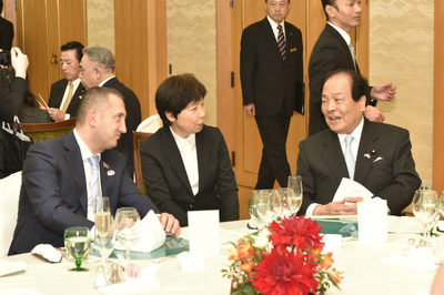 20150422アサドフアゼルバイジャン共和国議会議長一行歓迎晩餐会3.jpg