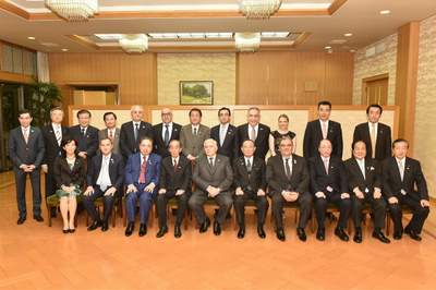 20150422アサドフアゼルバイジャン共和国議会議長一行歓迎晩餐会5.jpg