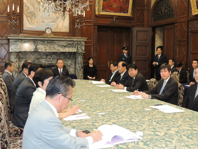 20150521選挙制度改革に関する検討会04.jpg